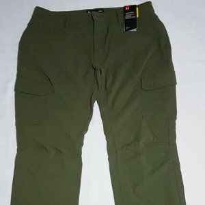 Under Armour Mens Cargo Pants Size 38 X 34 NWT